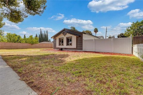 Tiny photo for 22916 saticoy Street, West Hills, CA 91304 (MLS # SR26142469)