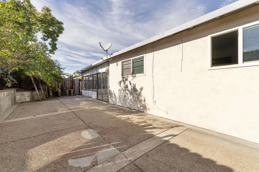 Not Listed - Residential