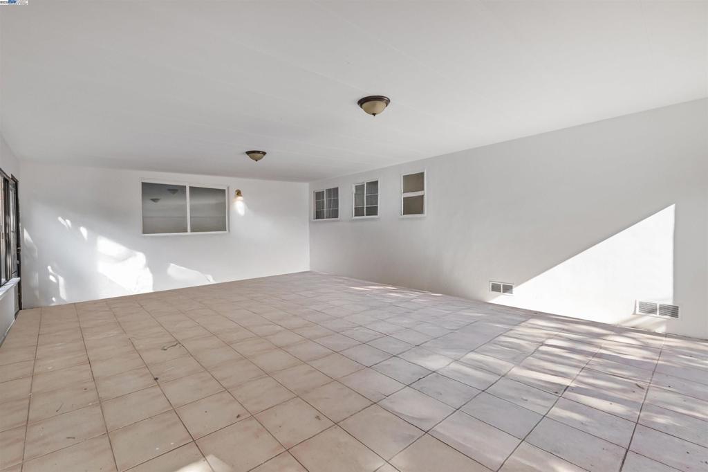 Not Listed - Residential