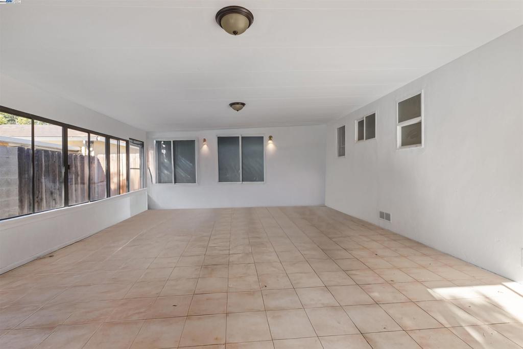 Not Listed - Residential