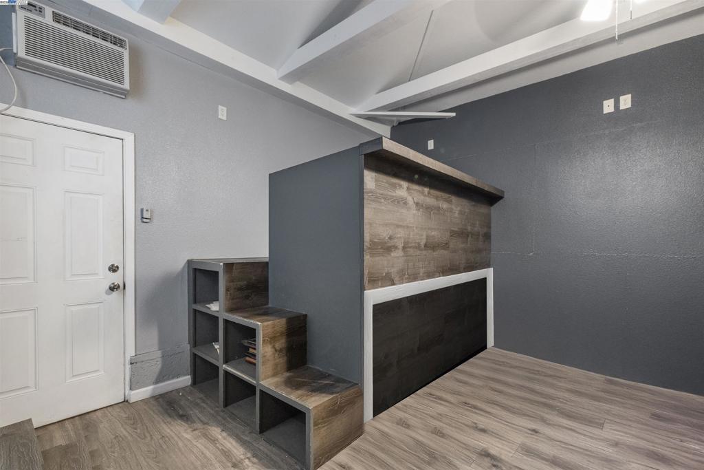 Not Listed - Residential