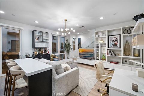 20452 Santa Ana Ave B Newport Beach CA 92660