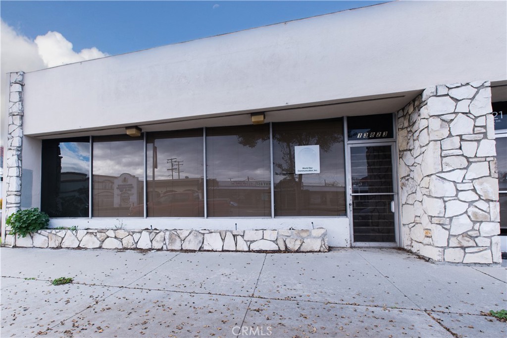 13823 San Antonio Drive