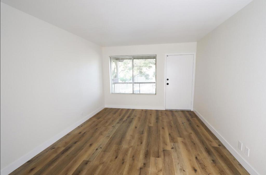 Mission Lakes - Residential Lease