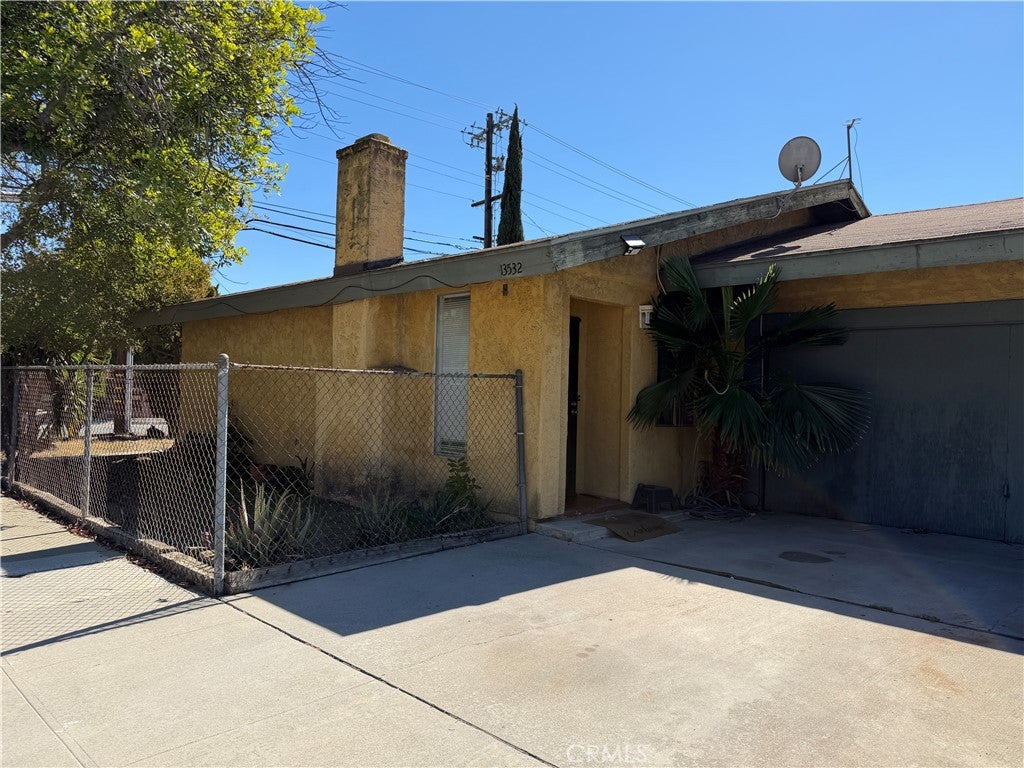 13530 Valle Vista