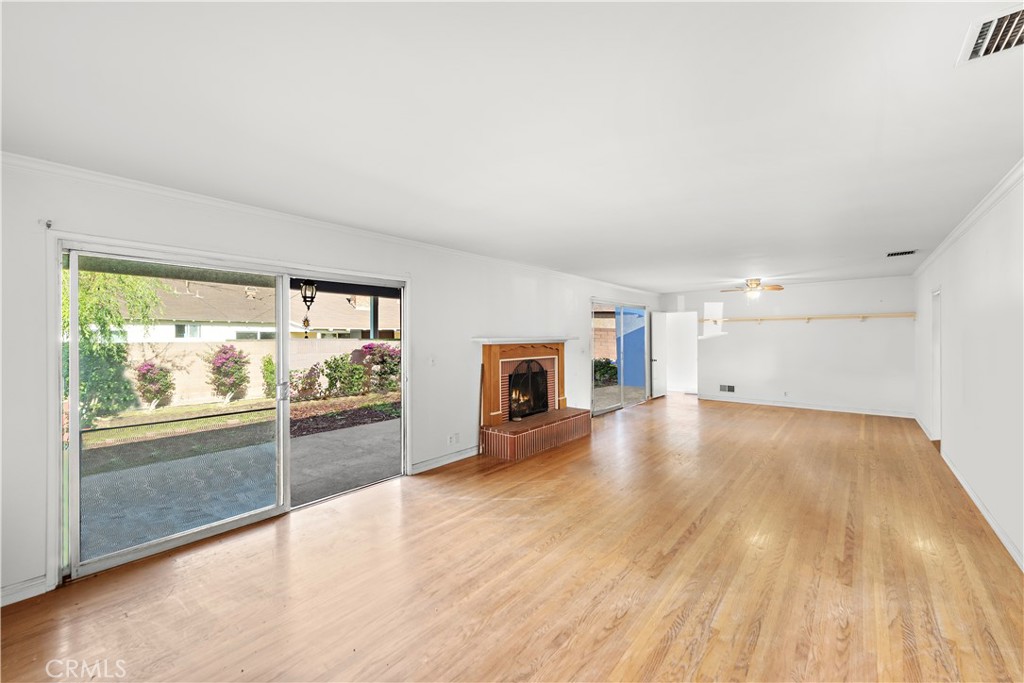 1910 N Greenbrier Street