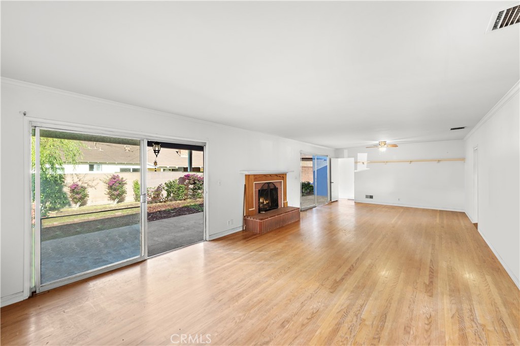 1910 N Greenbrier Street