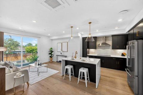Photo of 827 Redberry Way, San Jose, CA 95117 (MLS # ML82045880)