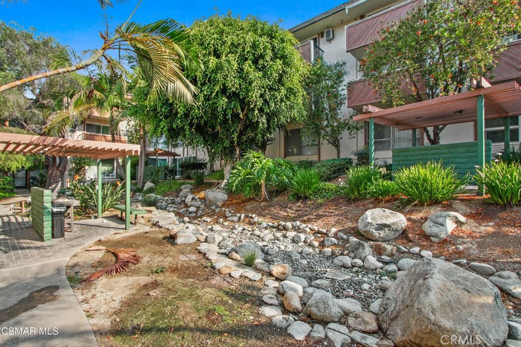 5585 E Pacific Coast Highway 154