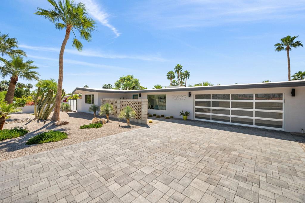 72187 Desert Drive