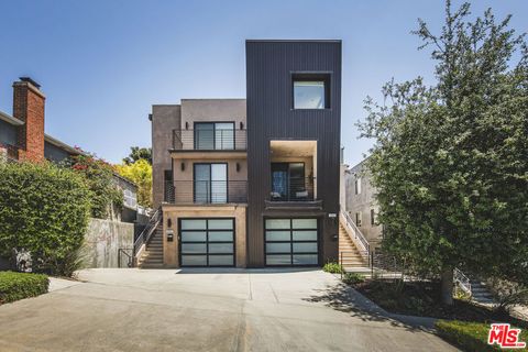 1880 Lucretia Avenue Los Angeles CA 90026