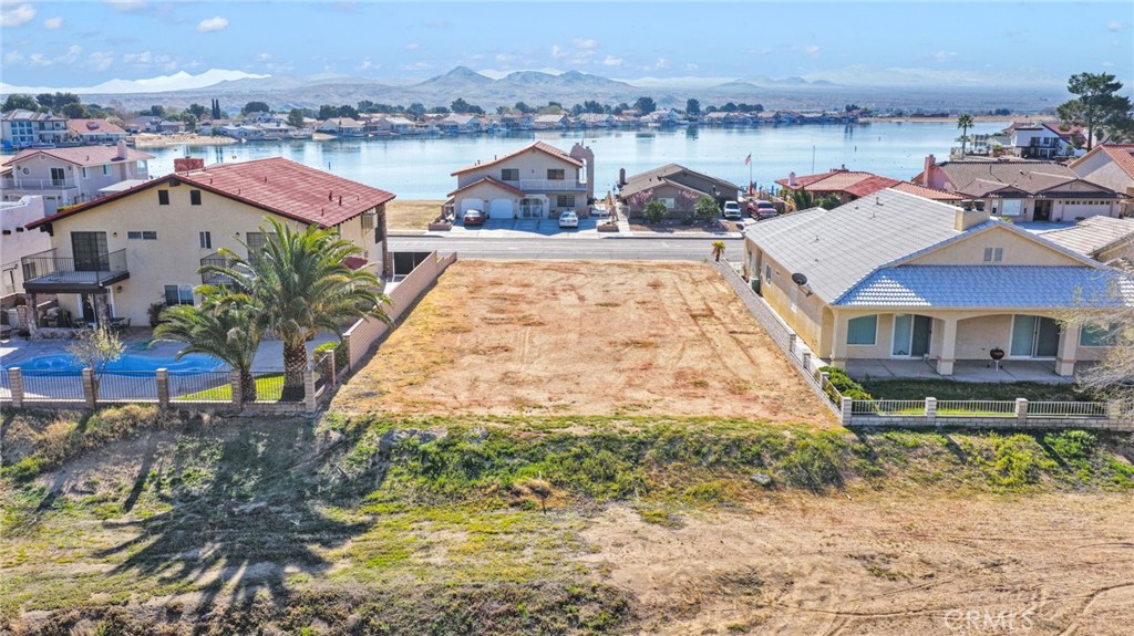 27654 Silver Lakes