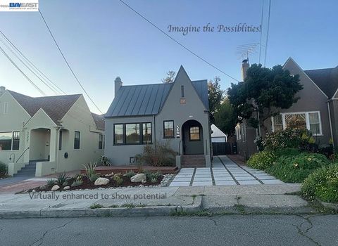 Photo of 2533 Harrington Ave Ave, Oakland, CA 94601 (MLS # 41126308)