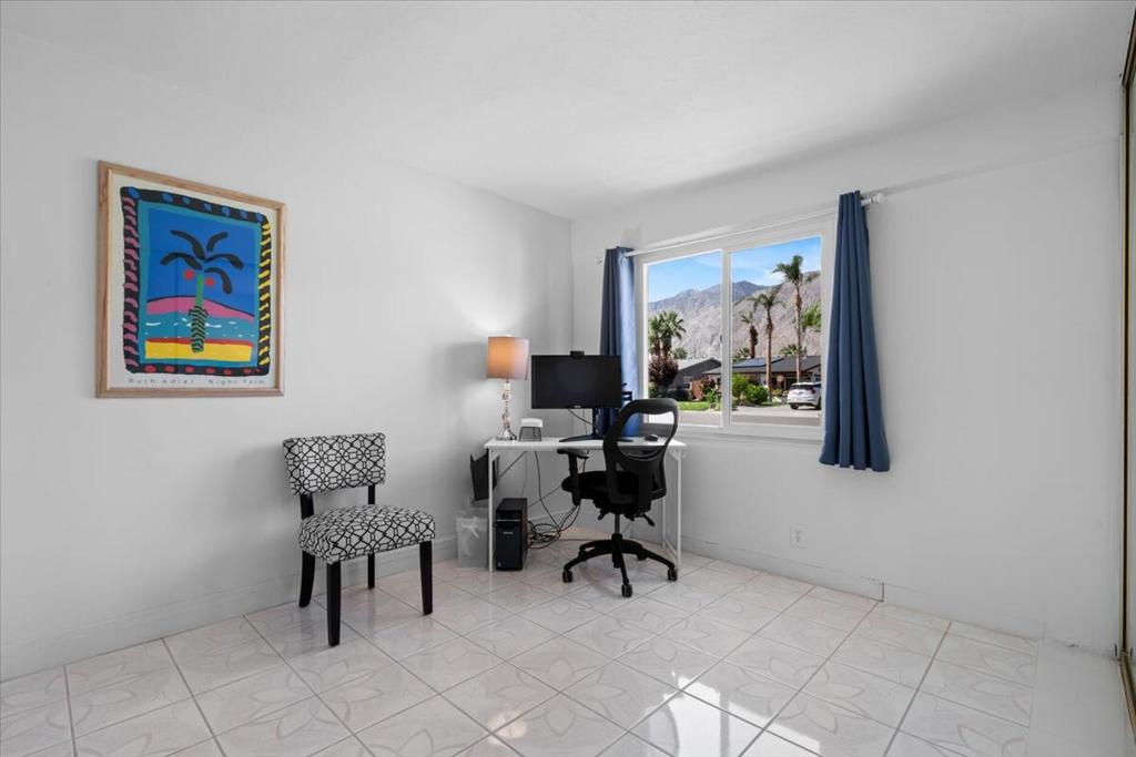 Movie Colony East - Residential Lease