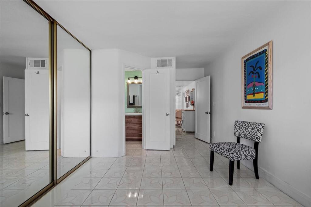 Movie Colony East - Residential Lease