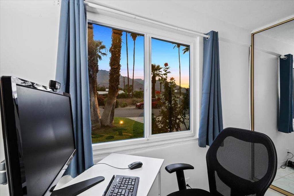 Movie Colony East - Residential Lease