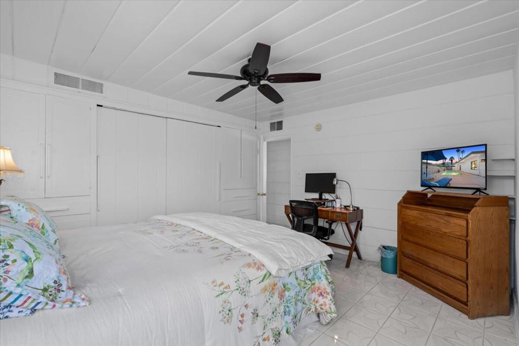 Movie Colony East - Residential Lease