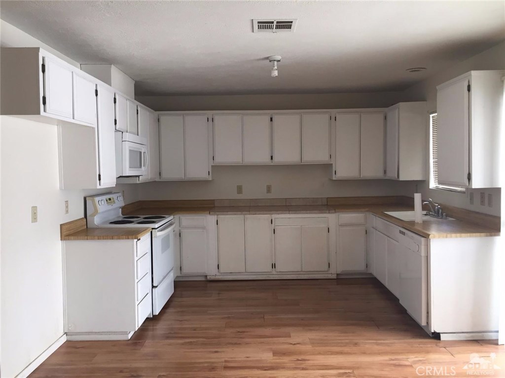 La Quinta Cove - Residential Lease