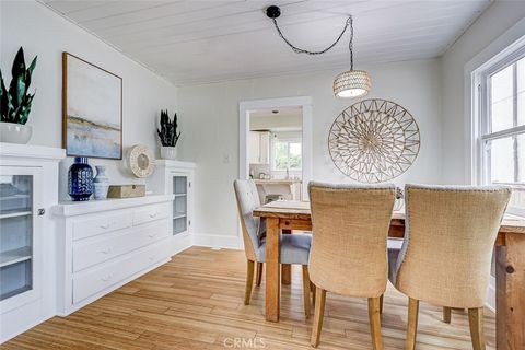 Tiny photo for 221 S Guadalupe Ave, Redondo Beach, CA 90277 (MLS # SB25217533)