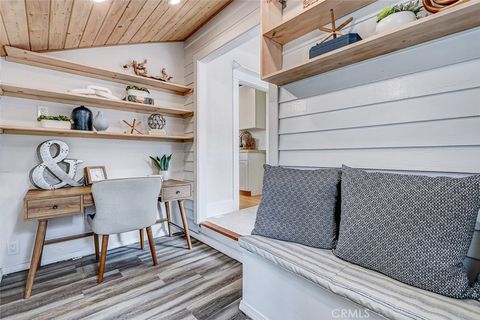 Tiny photo for 221 S Guadalupe Ave, Redondo Beach, CA 90277 (MLS # SB25217533)