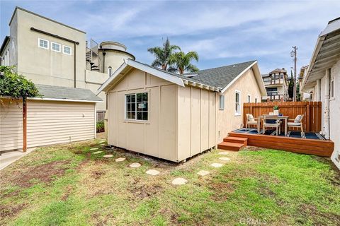 Tiny photo for 221 S Guadalupe Ave, Redondo Beach, CA 90277 (MLS # SB25217533)