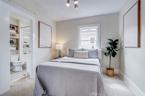 Tiny photo for 221 S Guadalupe Ave, Redondo Beach, CA 90277 (MLS # SB25217533)