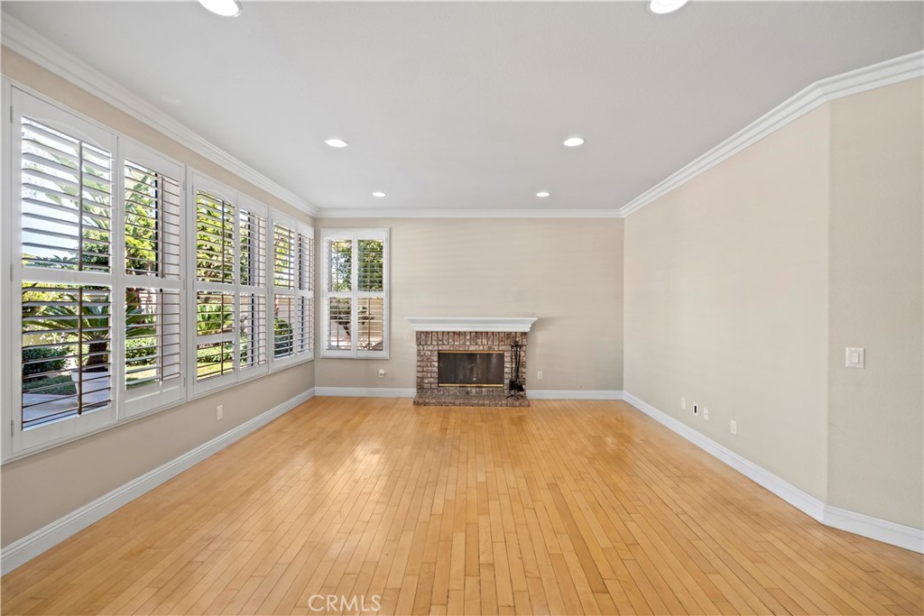 Vintage (VIN) - Residential