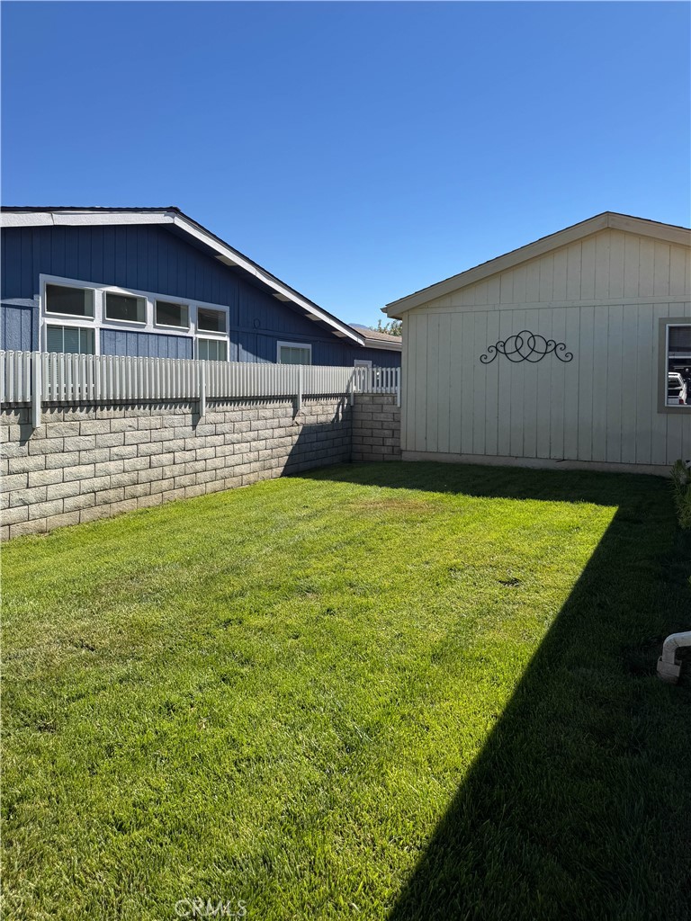 10961 Desert Lawn 433