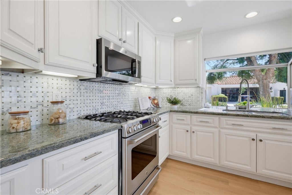 31911 Via Flores 27, San Juan Capistrano CA 92675 - Photo 24