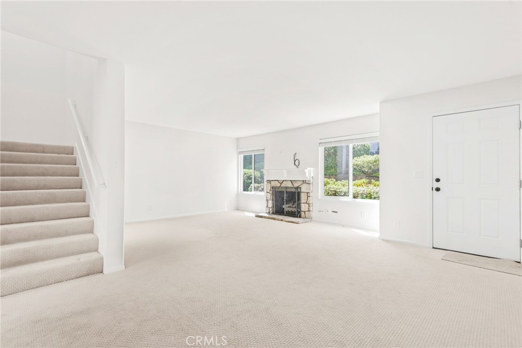 27924 Ridgebrook Court
