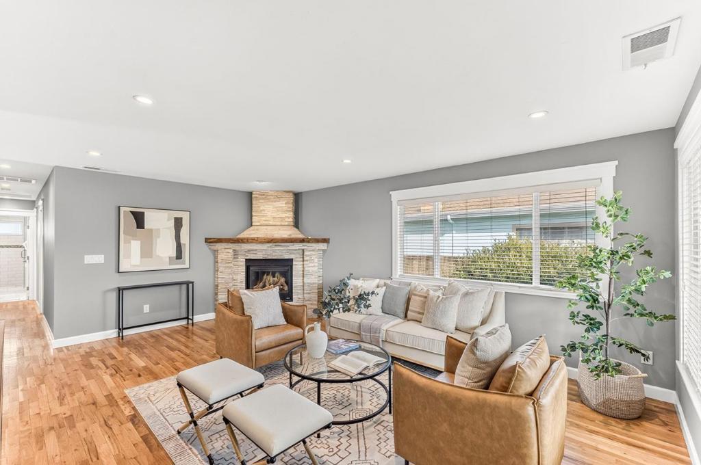 546 English Avenue
