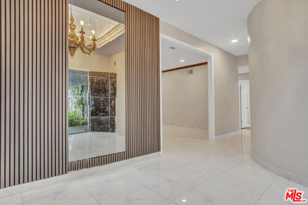 11410 Canton Drive