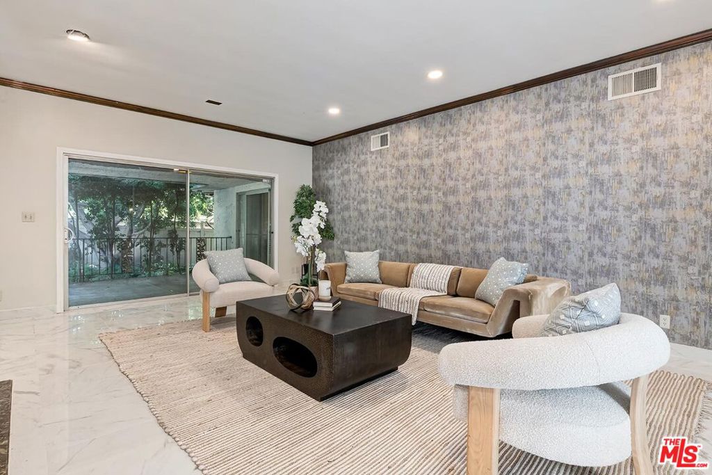 11410 Canton Drive