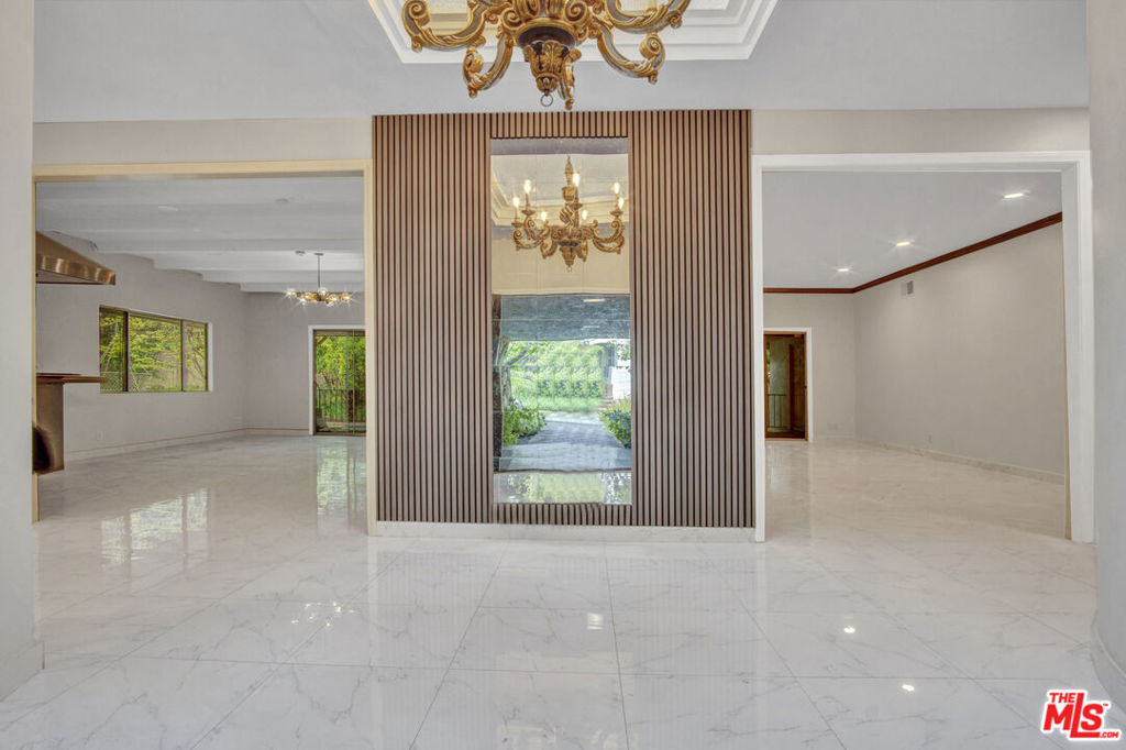 11410 Canton Drive