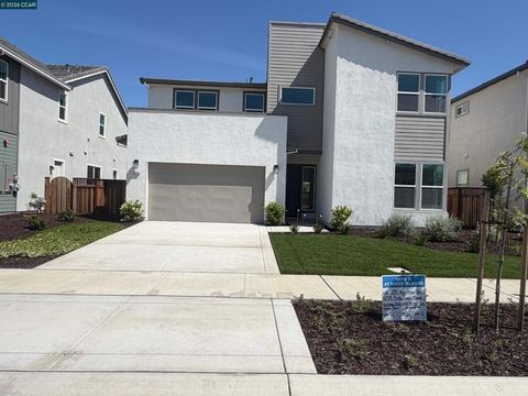 Photo of 16158 Purdy Court Ct, Lathrop, CA 95330 (MLS # 41133263)