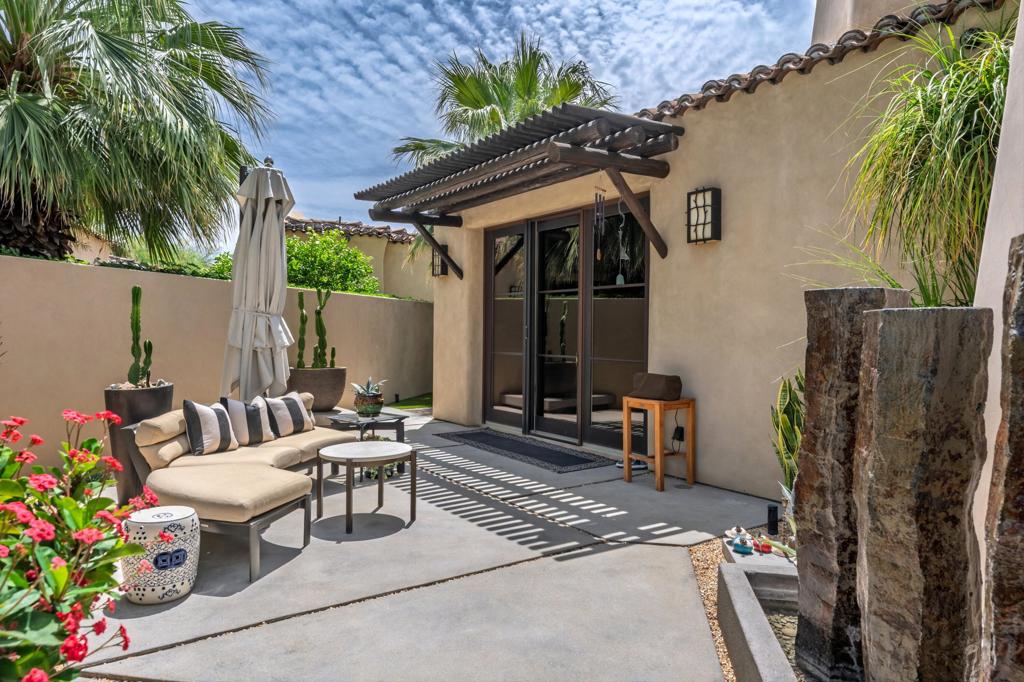 72328 Bajada Trail