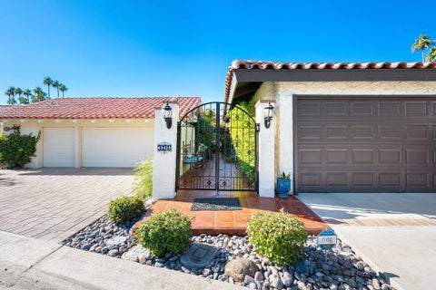 Photo of 49429 Guijarro Drive, La Quinta, CA 92253 (MLS # 219149293DA)