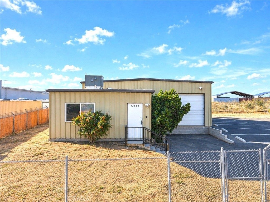 17565 Alder