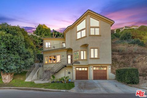 Photo of 4212 Don Alanis Place, Los Angeles, CA 90008 (MLS # 25484035)