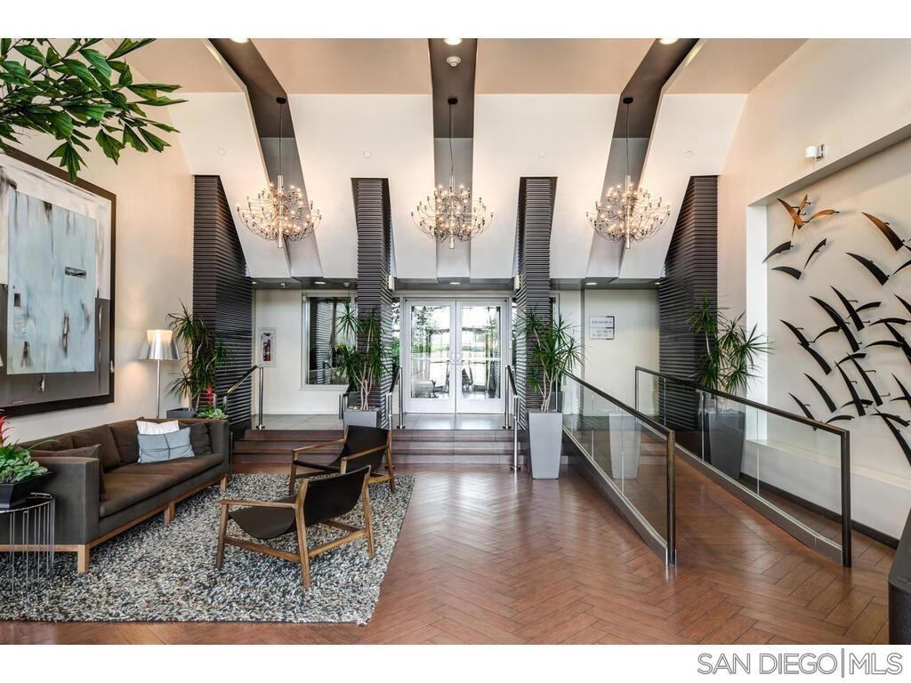 Downtown - Residential Lease