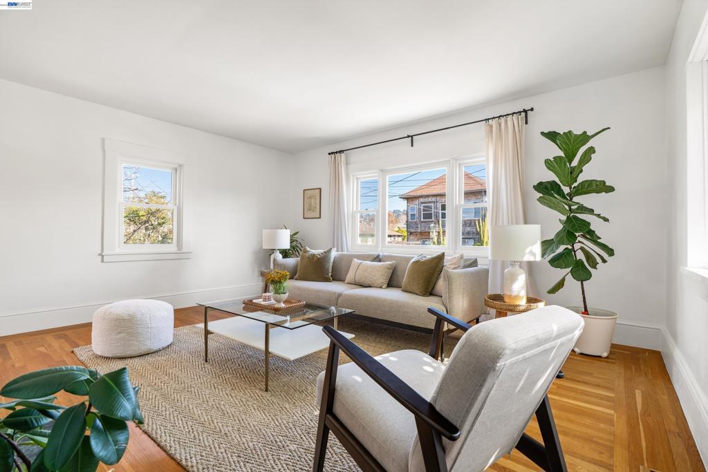 1516 1516 Belvedere Ave