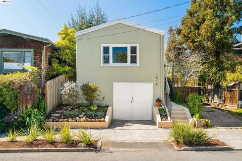 Photo of 1516 1516 Belvedere Ave Ave, Berkeley, CA 94702 (MLS # 41125773)