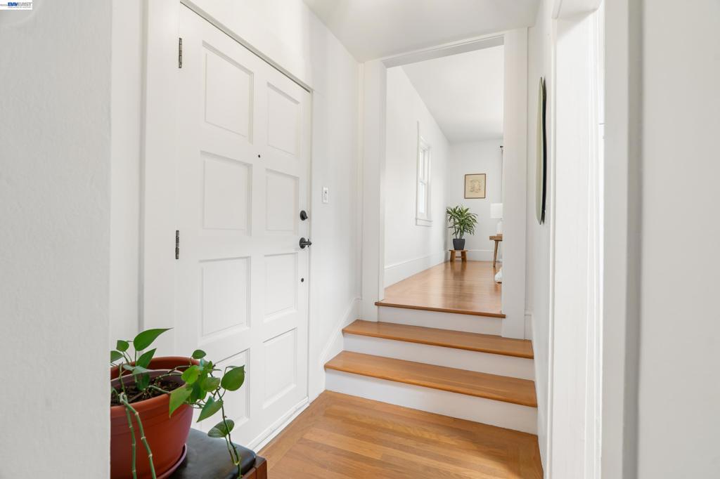 1516 1516 Belvedere Ave