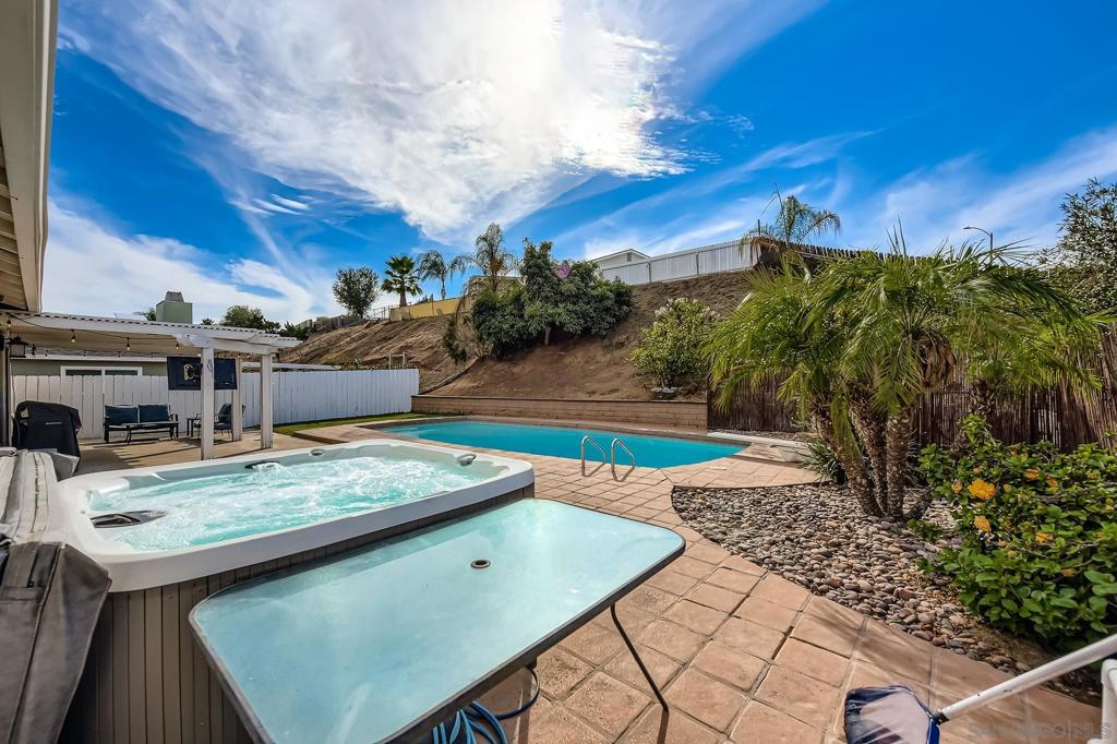 Santee - Residential