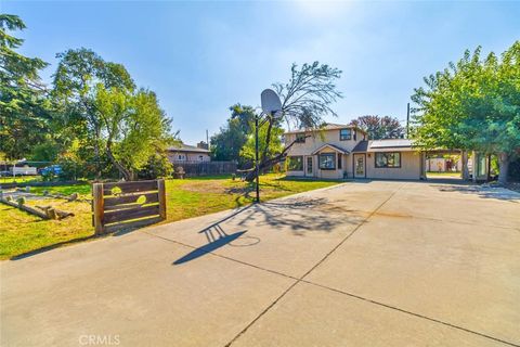 Photo of 5132 E Washington Ave, Fresno, CA 93727 (MLS # FR26064521)