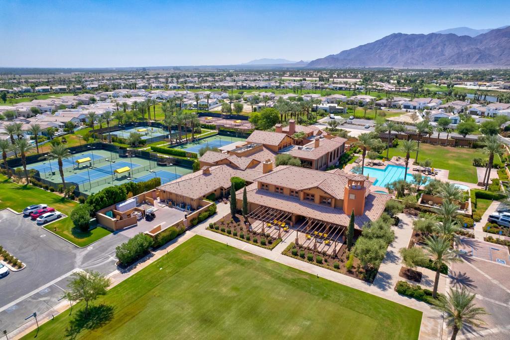 Andalusia at CM - Residential