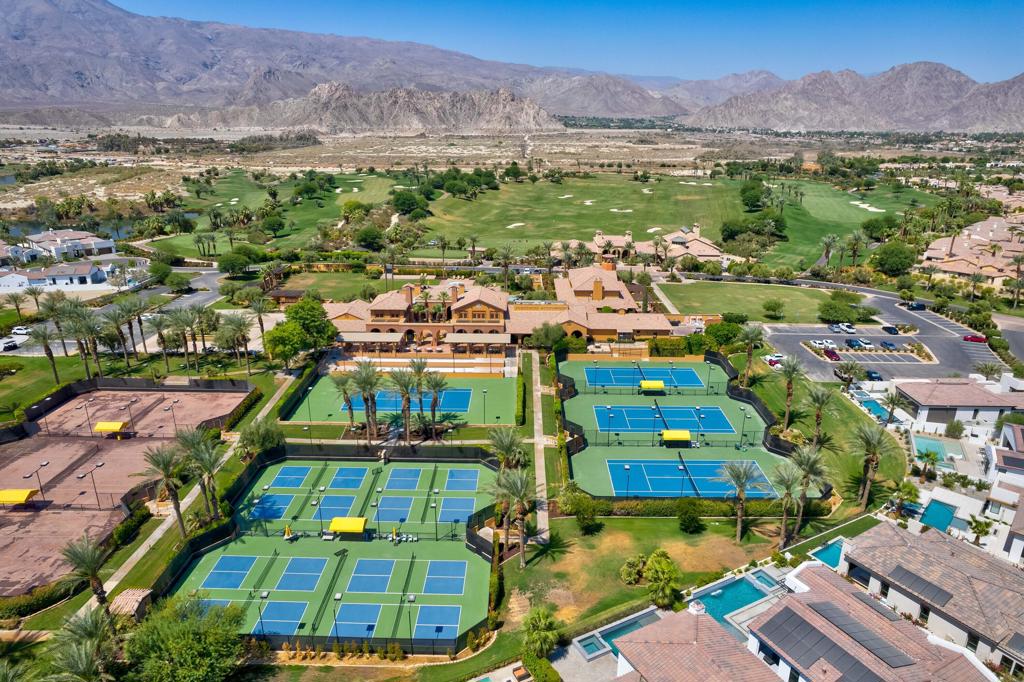 Andalusia at CM - Residential