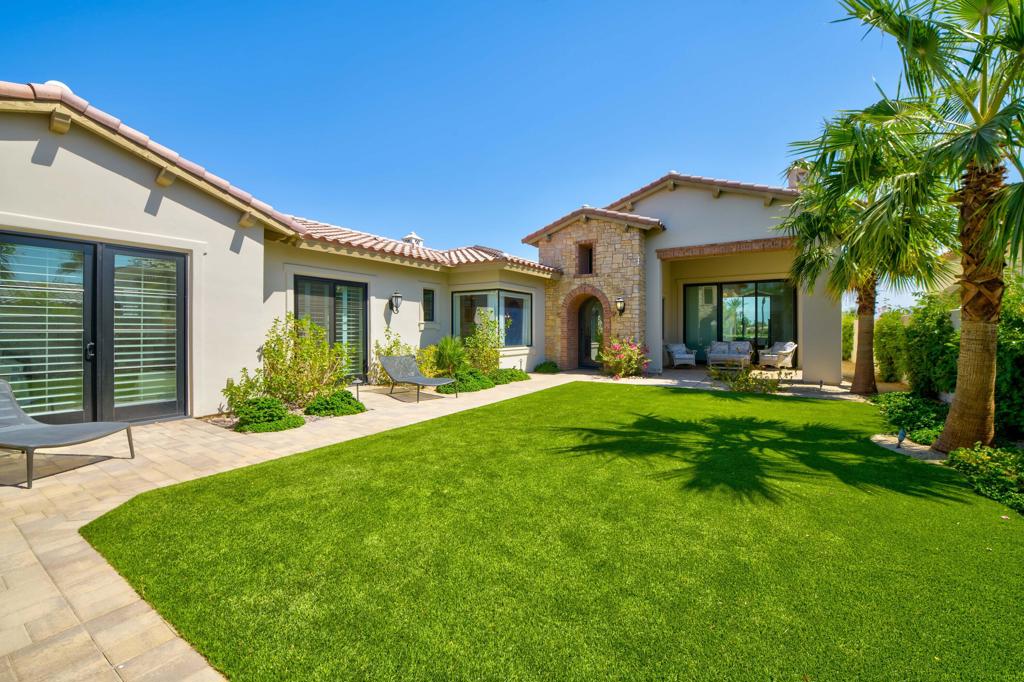Andalusia at CM - Residential