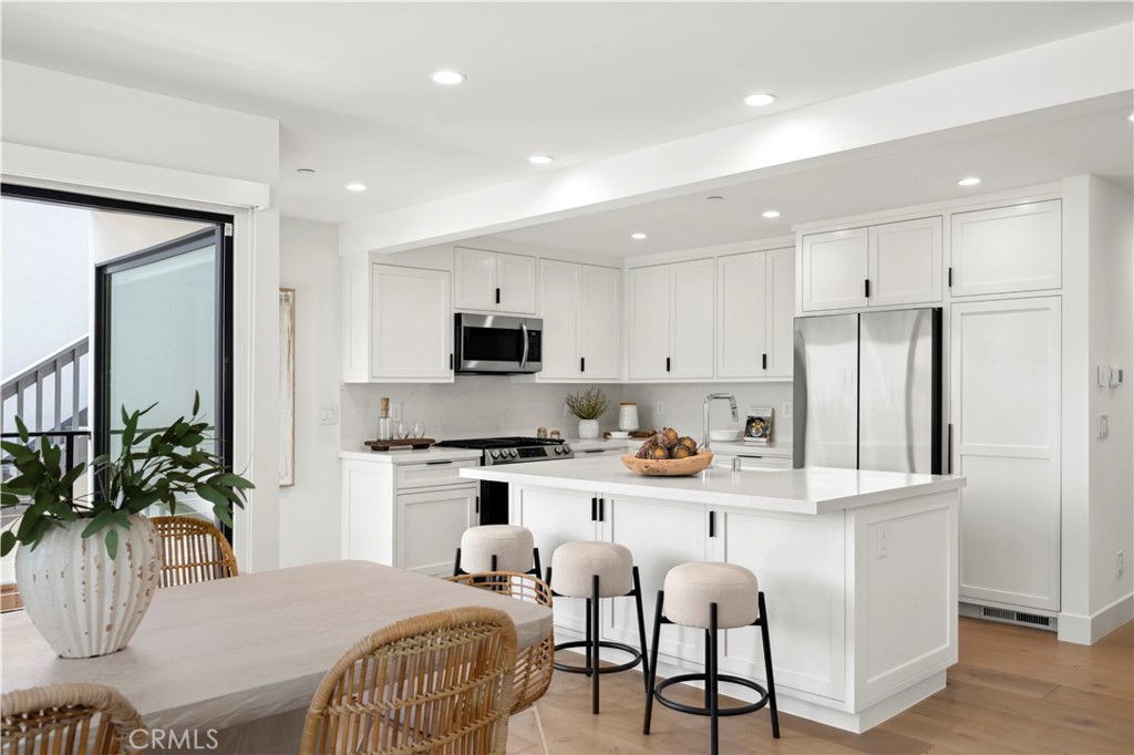 North Laguna (NL) - Residential Income