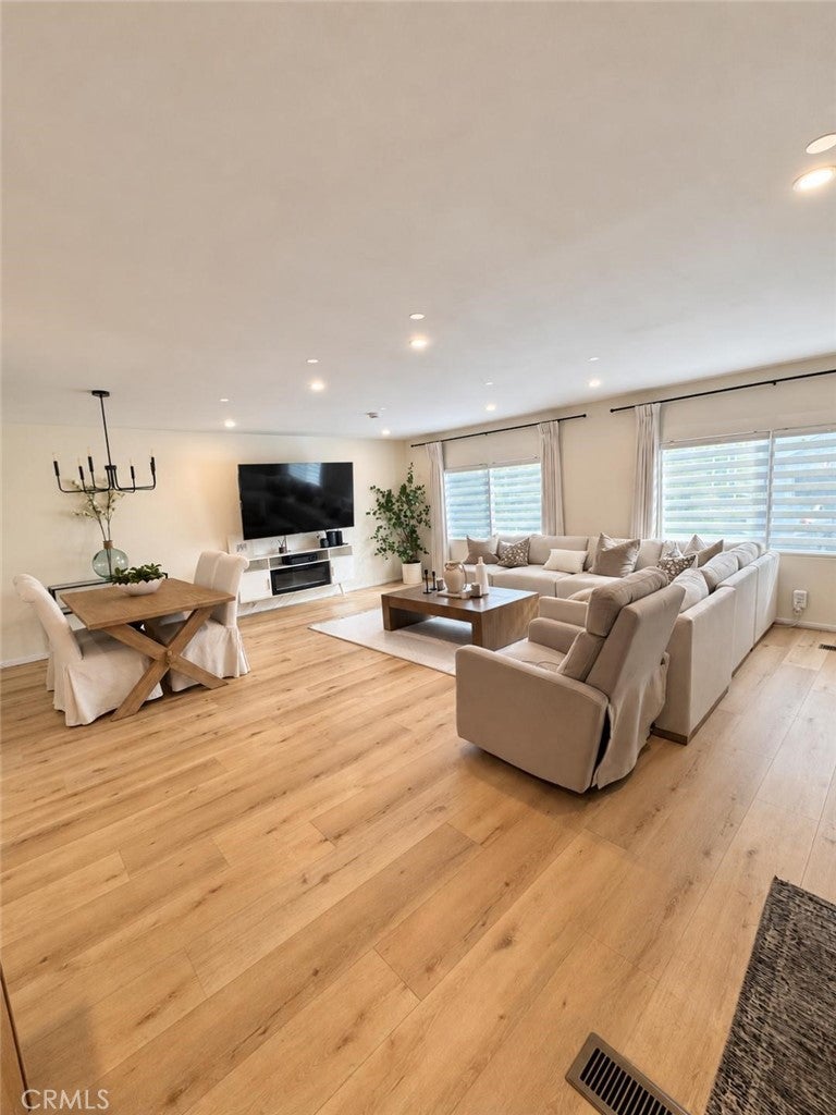 39 Walnut